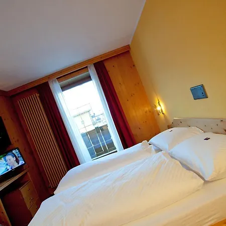 Otel Angelica 3*