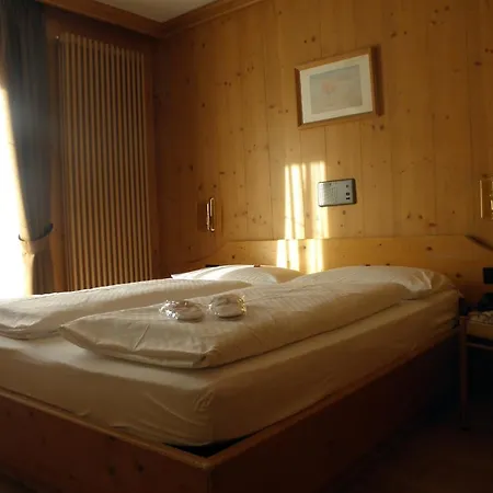 Angelica Hotel 3*
